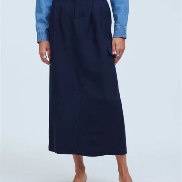 MADEWELL Pleated High-Waist Cargo Midi Skirt (size 12) (NWT) - Picture 3 of 5